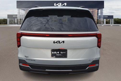 2026 Kia Carnival Hybrid SX