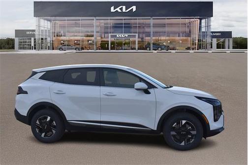 2026 Kia Sportage LX