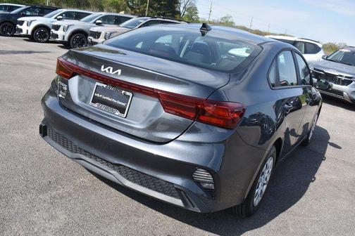 Gravity Gray 2024 Kia Forte LX