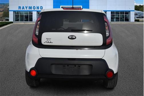 2016 Kia Soul Base