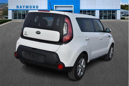 2016 Kia Soul Base