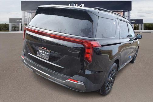 2026 Kia Carnival SX