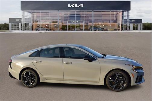 2025 Kia K5 GT-Line