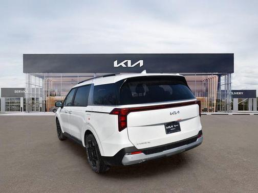 Snow White Pearl 2026 Kia Carnival EX