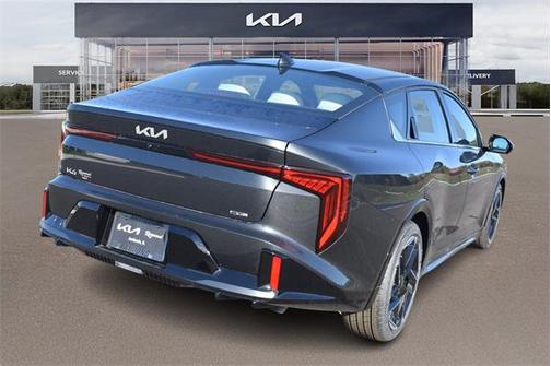 2025 Kia K4 GT-Line