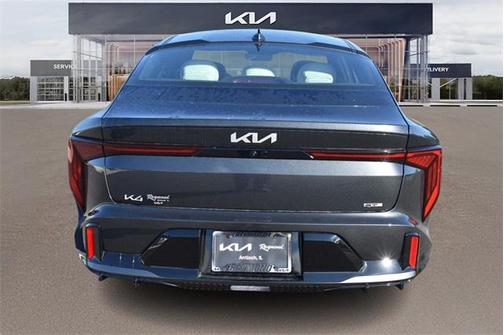 2025 Kia K4 GT-Line
