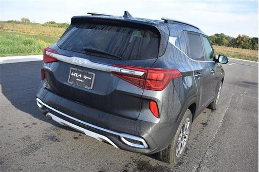 2023 Kia Seltos EX