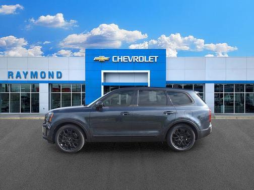 Gravity Grey 2022 Kia Telluride EX