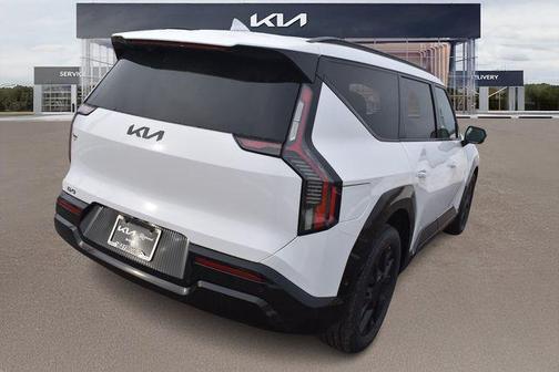 2026 Kia EV9 Land