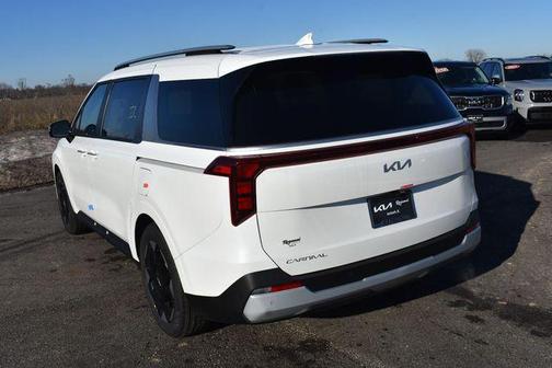 2026 Kia Carnival EX