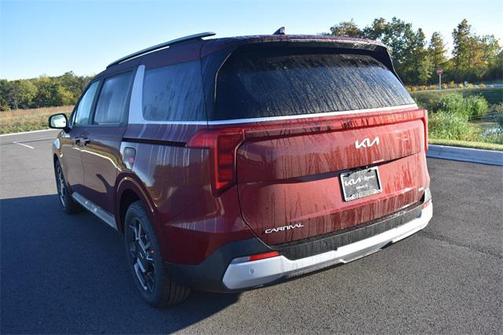 2026 Kia Carnival Hybrid EX