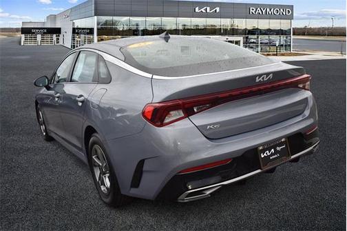 2022 Kia K5 LXS
