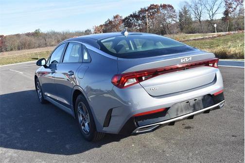 2022 Kia K5 LXS