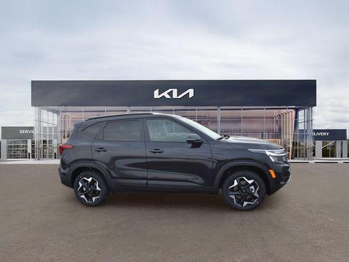 Fusion Black 2026 Kia Seltos S