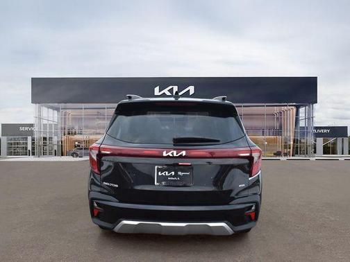Fusion Black 2026 Kia Seltos S