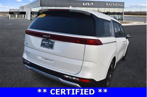 2024 Kia Carnival EX