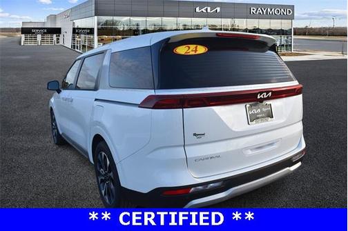 2024 Kia Carnival EX