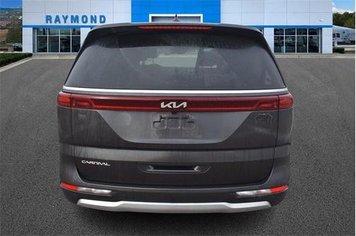 2024 Kia Carnival EX