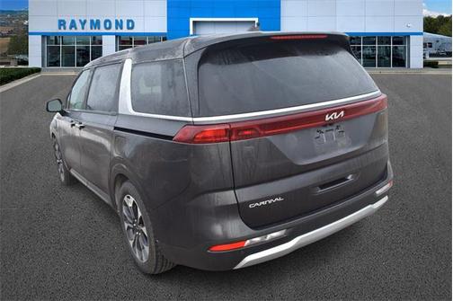2024 Kia Carnival EX