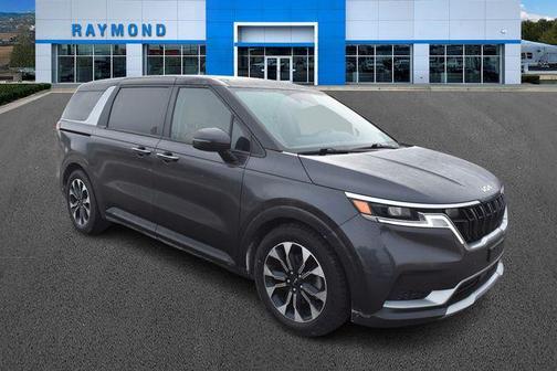 2024 Kia Carnival EX