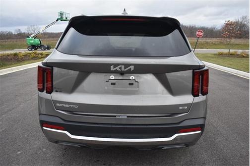 2025 Kia Sorento Hybrid EX