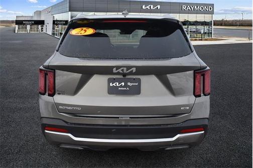 2025 Kia Sorento Hybrid EX