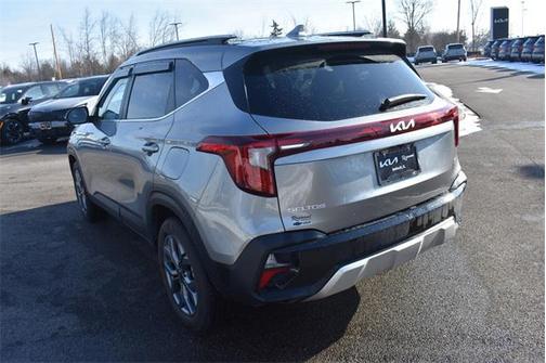 2024 Kia Seltos S