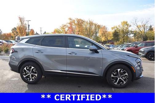 2025 Kia Sportage EX