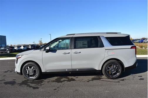 2026 Kia Carnival Hybrid EX