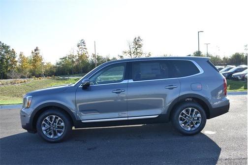 2025 Kia Telluride LX