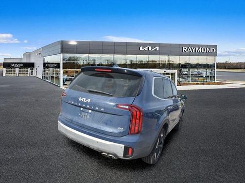 Midnight Lake Blue 2024 Kia Telluride S