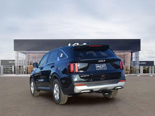 Ebony Black 2026 Kia Sorento LX