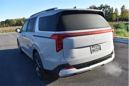 2025 Kia Carnival Hybrid EX