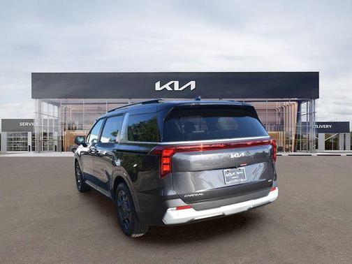 Panthera Metal 2026 Kia Carnival Hybrid EX