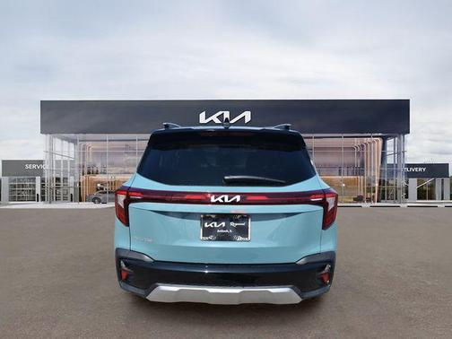 Pluton Blue/Black Roof 2026 Kia Seltos S