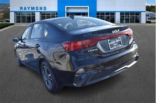 2022 Kia Forte LXS