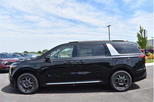 2026 Kia Carnival SX