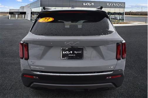 2023 Kia Sorento S