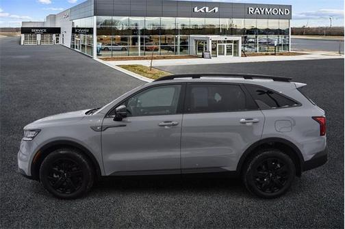 2023 Kia Sorento S