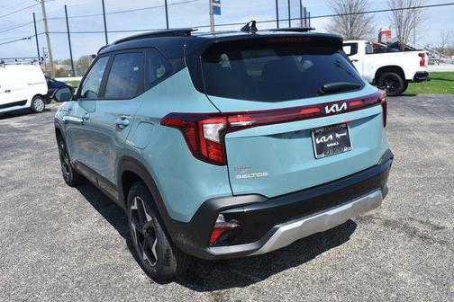 Pluton Blue/Black Roof 2026 Kia Seltos S