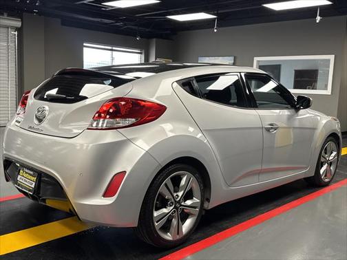 2016 Hyundai Veloster Base