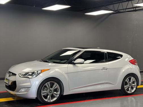 2016 Hyundai Veloster Base