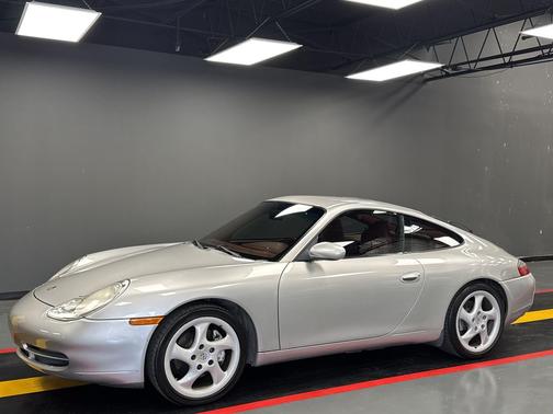 2000 Porsche 911 Carrera 4