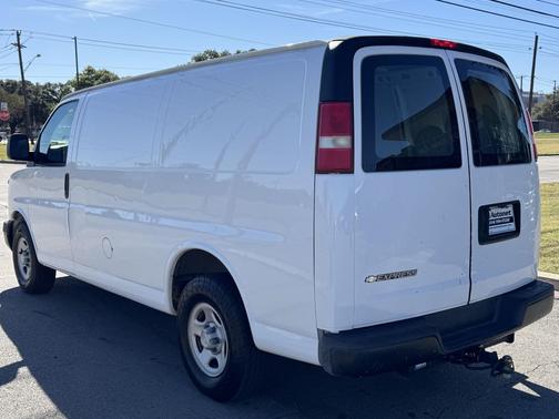 2007 Chevrolet Express 1500 Base