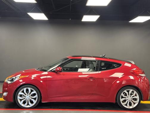 2013 Hyundai Veloster Base