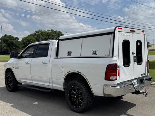 2015 RAM 1500 SLT