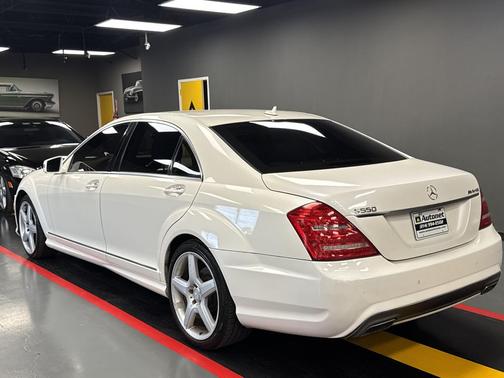 White 2011 Mercedes-Benz S-Class 4dr Sdn S 550 RWD