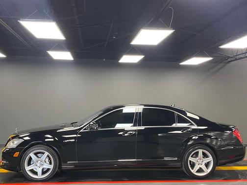 2010 Mercedes-Benz S-Class S 580 4MATIC