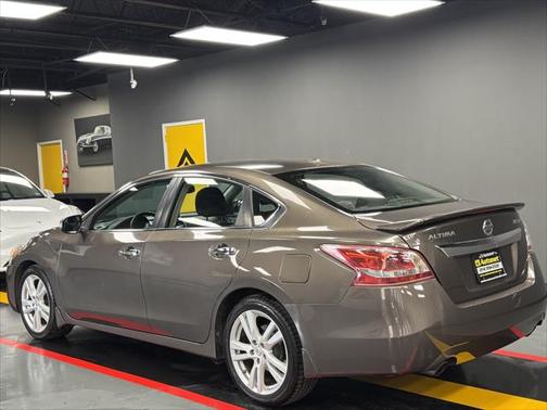 2013 Nissan Altima 3.5 SV