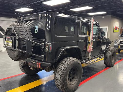 2011 Jeep Wrangler Unlimited Sahara